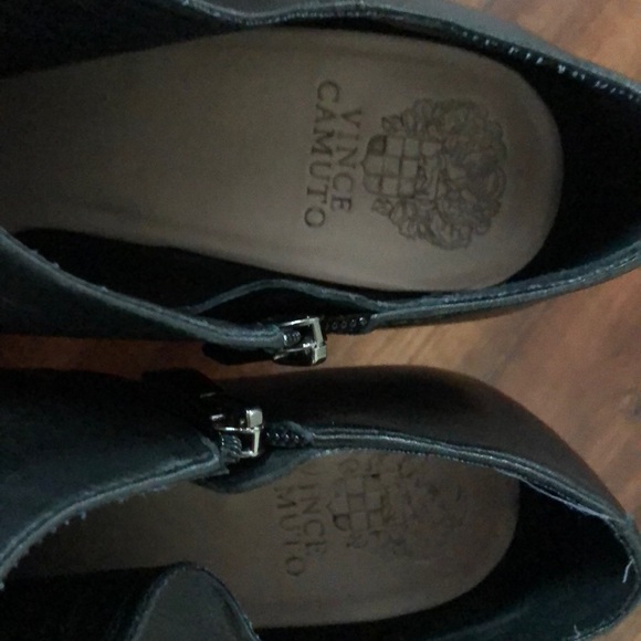 Black Vince Camuto healed booties size 11 - Picture 4 of 5